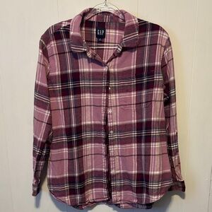 GAP Mens Casual Pink and White Plaid Shirt